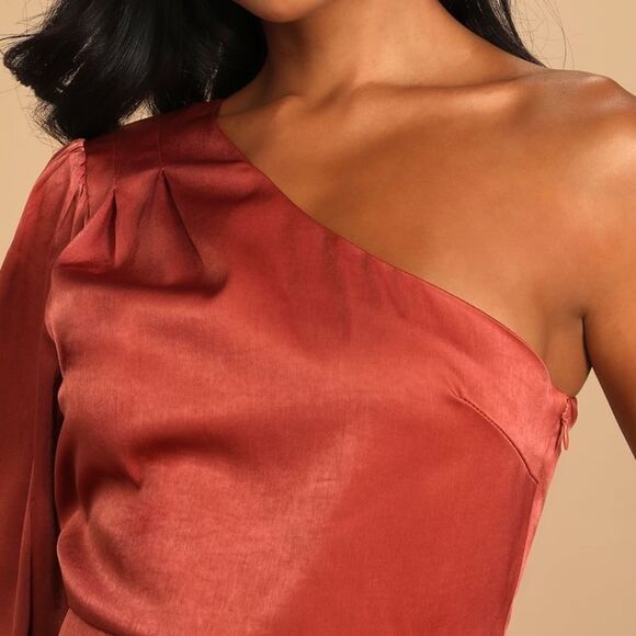 NWT Lulus Meet Me at Happy Hour Marsala Satin One-Shoulder Long Sleeve Top - Picture 4 of 10